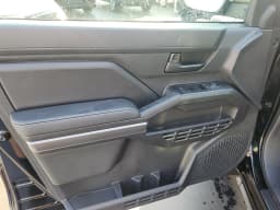 Toyota Tacoma 4WD SR5 Double Cab 5' Bed AT (GS) 2026 — side view
