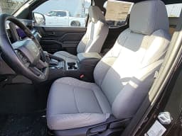 Toyota Tacoma 4WD SR5 Double Cab 5' Bed AT (GS) 2026 — side view