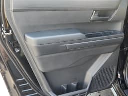 Toyota Tacoma 4WD SR5 Double Cab 5' Bed AT (GS) 2026 — side view
