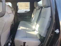 Toyota Tacoma 4WD SR5 Double Cab 5' Bed AT (GS) 2026 — side view