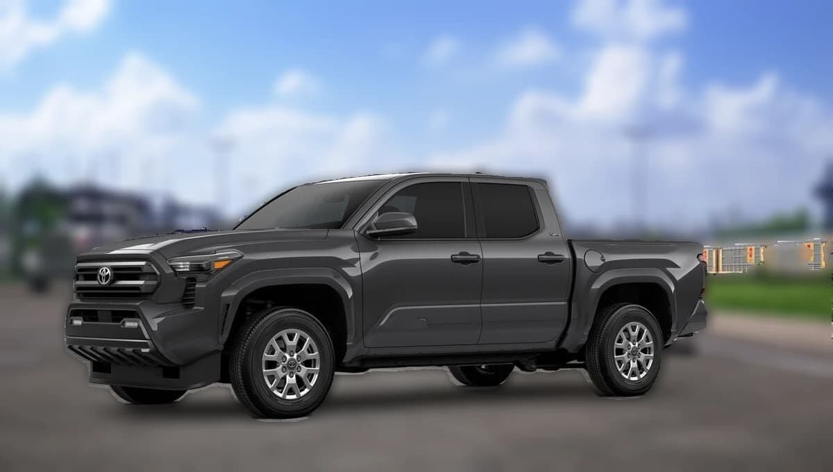 Toyota Tacoma 4WD SR5 Double Cab 5' Bed AT (Natl) 2026 — side view