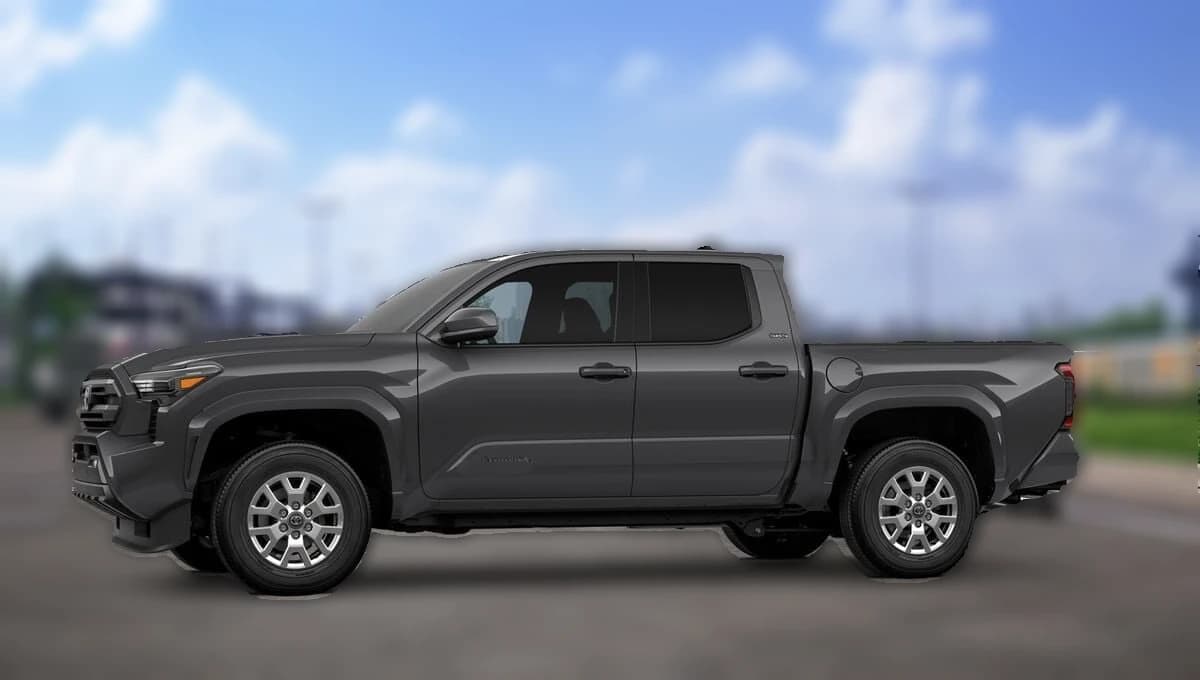 Toyota Tacoma 4WD SR5 Double Cab 5' Bed AT (Natl) 2026 — side view