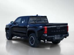 Toyota Tacoma 4WD TRD Off Road Double Cab 6' Bed AT (Natl) 2026 — side view