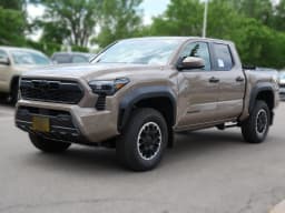 Toyota Tacoma 4WD TRD Off Road Double Cab 5' Bed AT (Natl) 2026 — side view