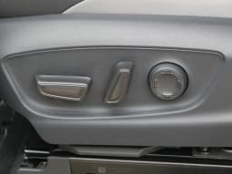 Toyota Tacoma 4WD TRD Off Road Double Cab 5' Bed AT (Natl) 2026 — side view