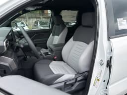 Toyota Tacoma 4WD TRD Off Road Double Cab 5' Bed AT (Natl) 2026 — side view