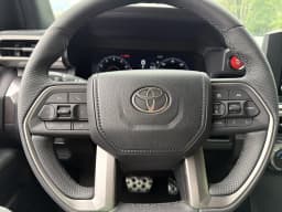 Toyota Tacoma 4WD TRD Off Road Double Cab 5' Bed AT (Natl) 2026 — side view