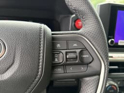 Toyota Tacoma 4WD TRD Off Road Double Cab 5' Bed AT (Natl) 2026 — side view