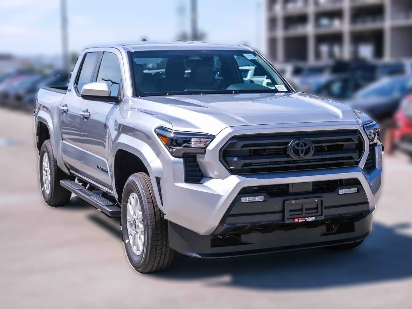 Toyota Tacoma 4WD SR5 Double Cab 5' Bed AT (Natl) 2026 — side view
