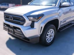 Toyota Tacoma 4WD SR5 Double Cab 5' Bed AT (Natl) 2026 — side view