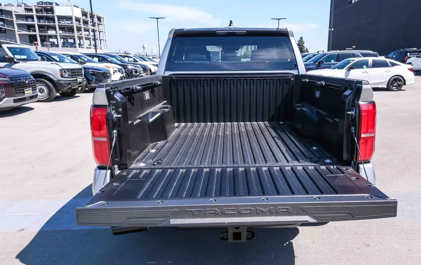 Toyota Tacoma 4WD SR5 Double Cab 5' Bed AT (Natl) 2026 — side view