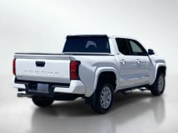Toyota Tacoma 4WD SR5 Double Cab 5' Bed AT (Natl) 2026 — side view