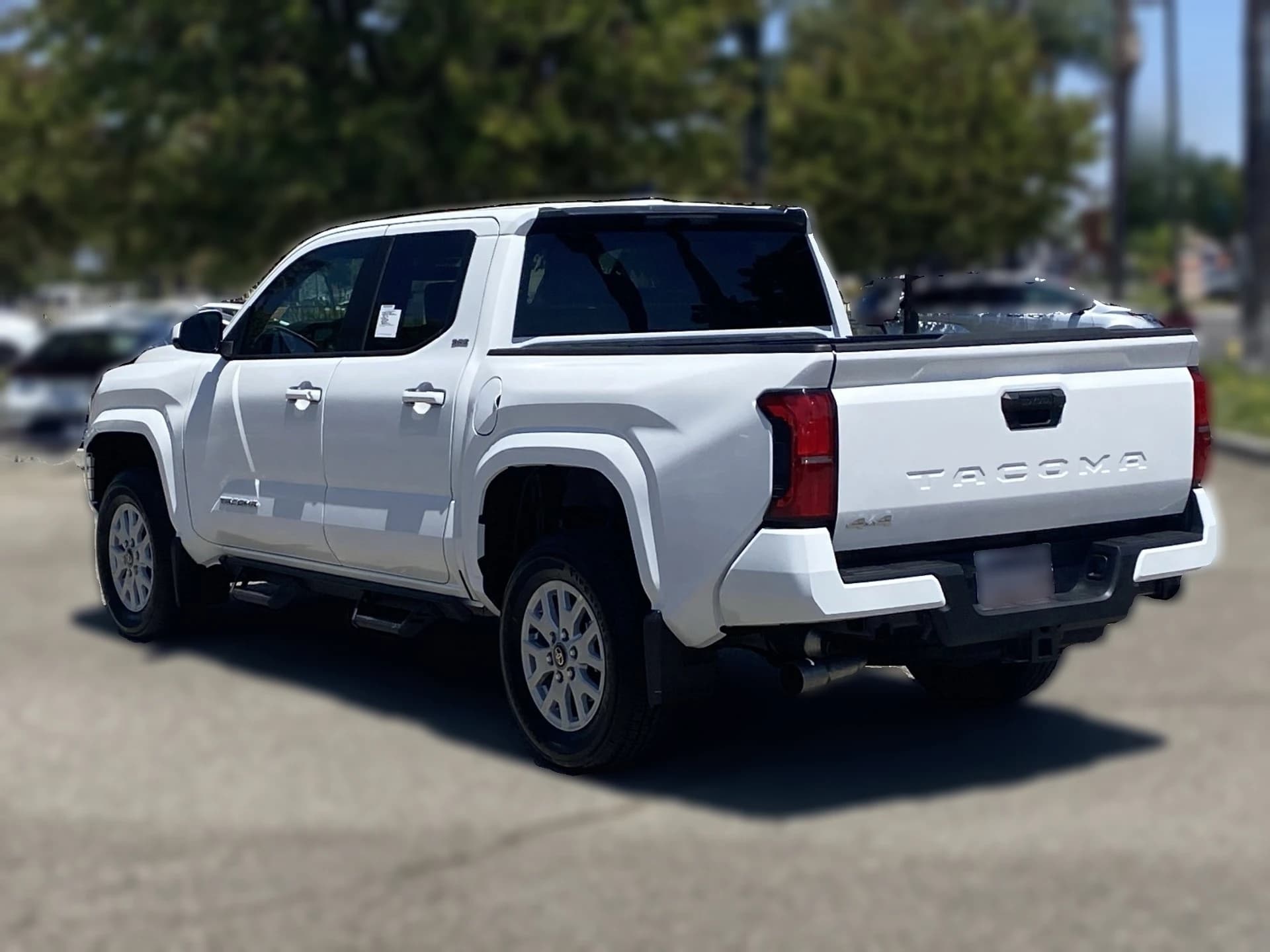 Toyota Tacoma 4WD SR5 Double Cab 5' Bed AT (Natl) 2026 — side view