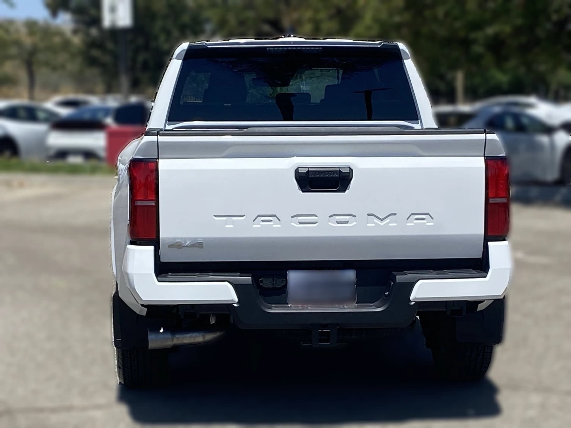 Toyota Tacoma 4WD SR5 Double Cab 5' Bed AT (Natl) 2026 — side view