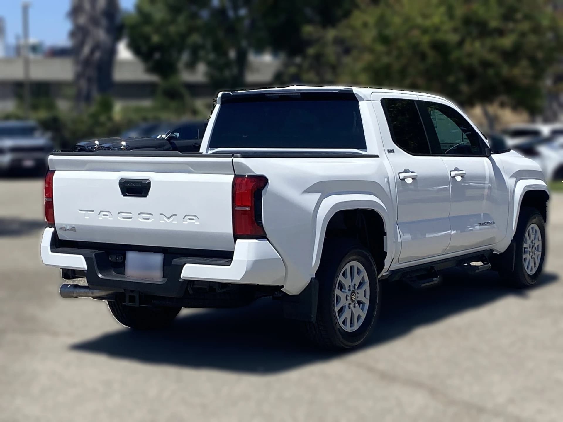 Toyota Tacoma 4WD SR5 Double Cab 5' Bed AT (Natl) 2026 — side view