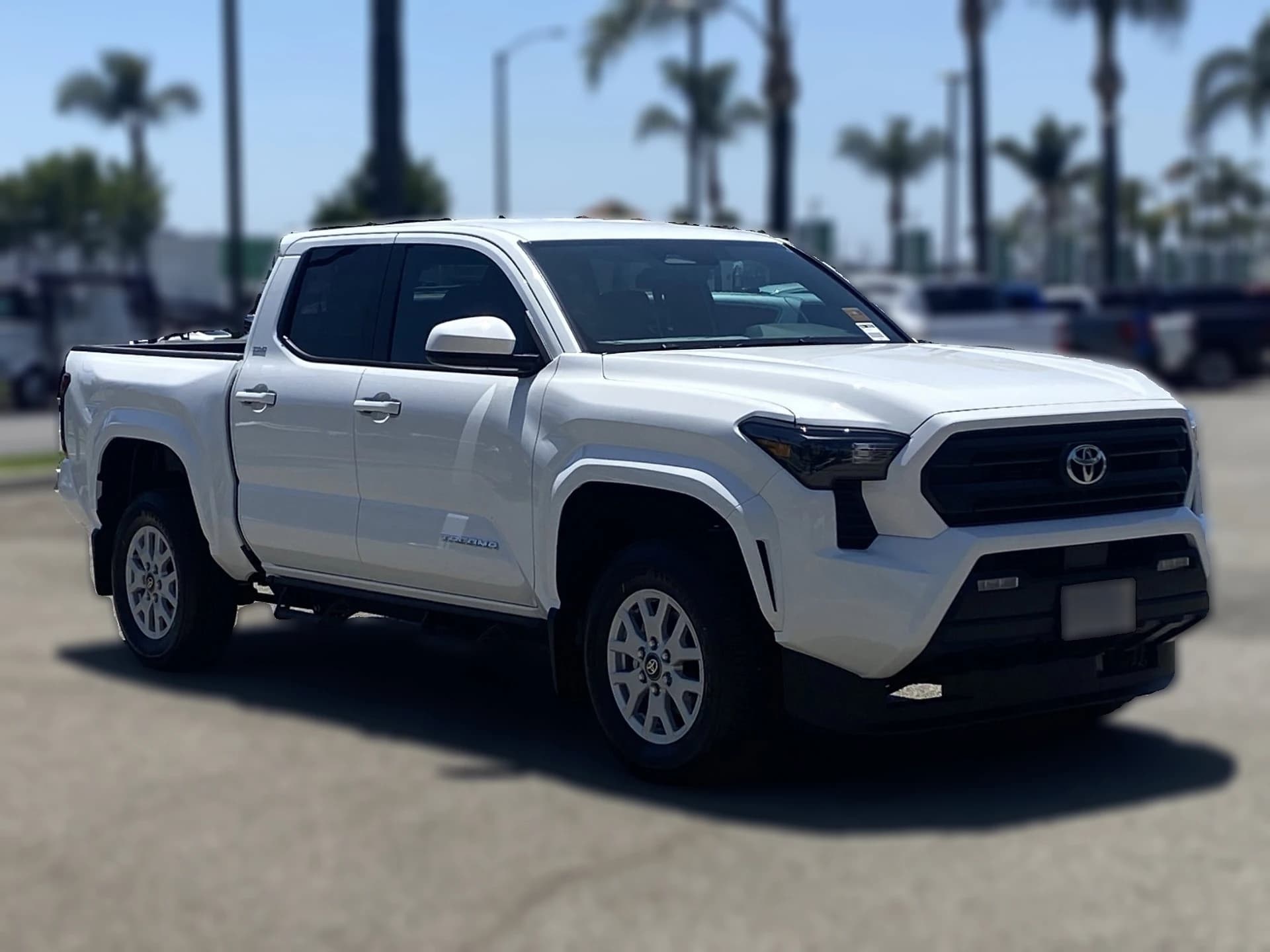 Toyota Tacoma 4WD SR5 Double Cab 5' Bed AT (Natl) 2026 — side view