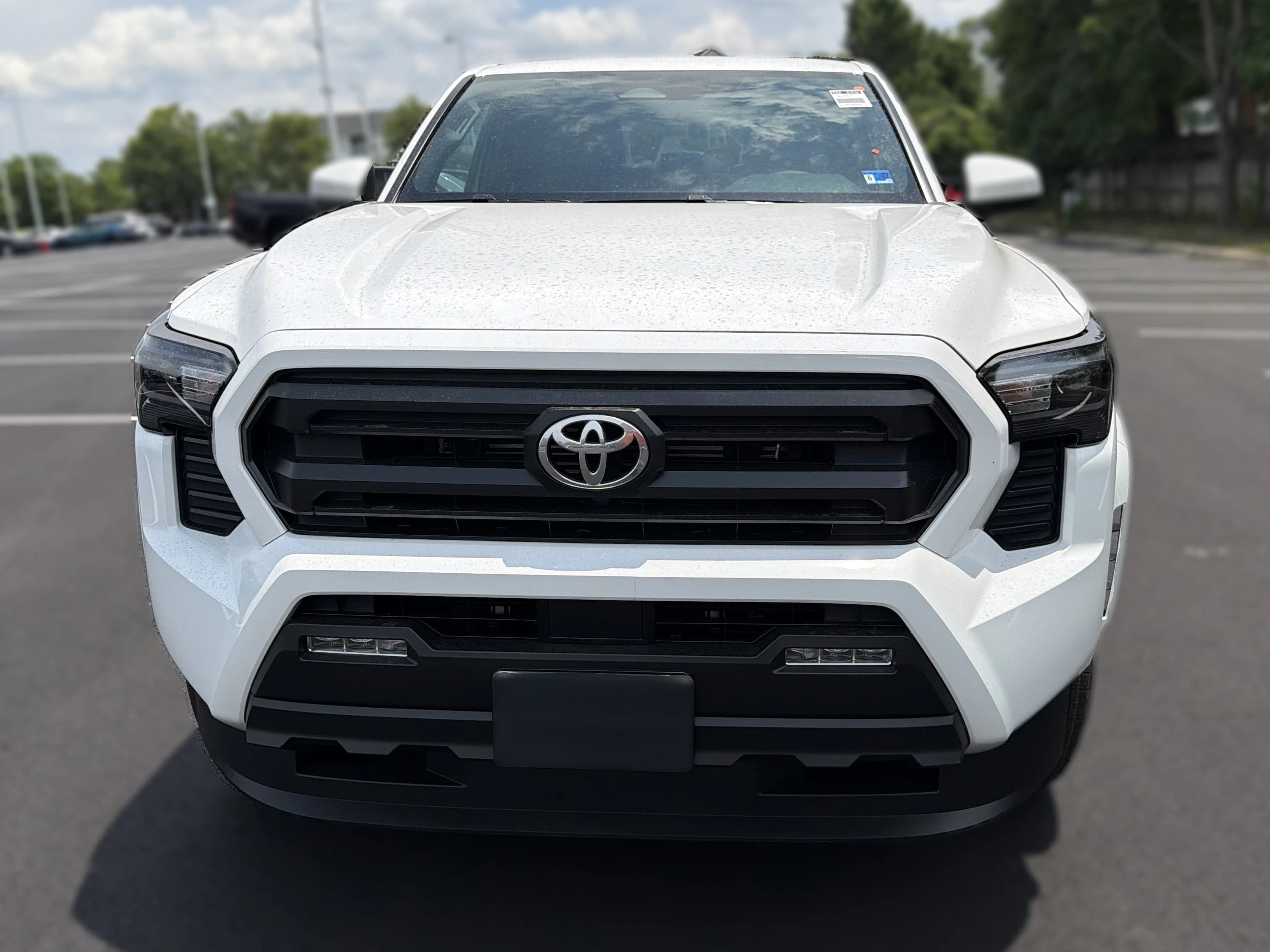 Toyota Tacoma 4WD SR5 Double Cab 6' Bed AT (Natl) 2026 — side view