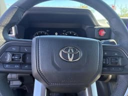 Toyota Tacoma 4WD TRD Off Road Double Cab 5' Bed AT (Natl) 2026 — side view