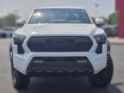 Toyota Tacoma 4WD TRD Off Road Double Cab 5' Bed AT (Natl) 2026 — side view