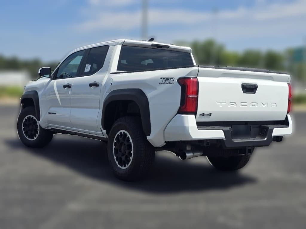 Toyota Tacoma 4WD TRD Off Road Double Cab 5' Bed AT (Natl) 2026 — side view