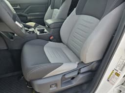 Toyota Tacoma 4WD TRD Off Road Double Cab 5' Bed AT (Natl) 2026 — side view