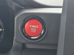 Toyota Tacoma 4WD TRD Off Road Double Cab 5' Bed AT (Natl) 2026 — side view