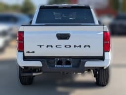 Toyota Tacoma 4WD SR5 Double Cab 5' Bed AT (Natl) 2026 — side view