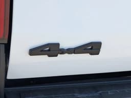 Toyota Tacoma 4WD SR5 Double Cab 5' Bed AT (Natl) 2026 — side view