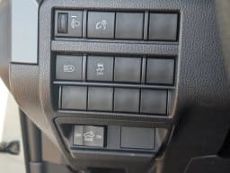 Toyota Tacoma 4WD SR5 Double Cab 5' Bed AT (Natl) 2026 — side view