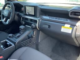 Toyota Tacoma 4WD TRD Sport Double Cab 5' Bed AT (Natl) 2026 — side view