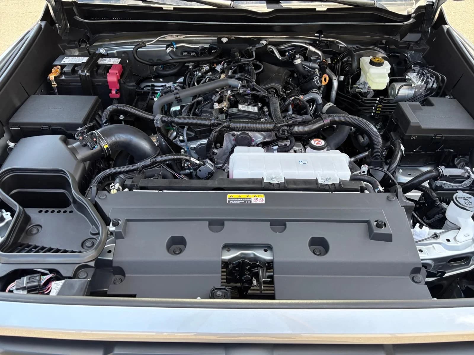 Toyota Tacoma 4WD TRD Sport Double Cab 5' Bed AT (Natl) 2026 — side view