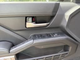 Toyota Tacoma 4WD TRD Sport Double Cab 5' Bed AT (Natl) 2026 — side view
