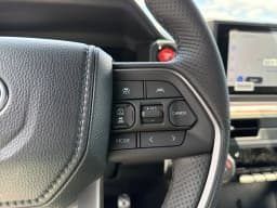 Toyota Tacoma 4WD TRD Sport Double Cab 5' Bed AT (Natl) 2026 — side view