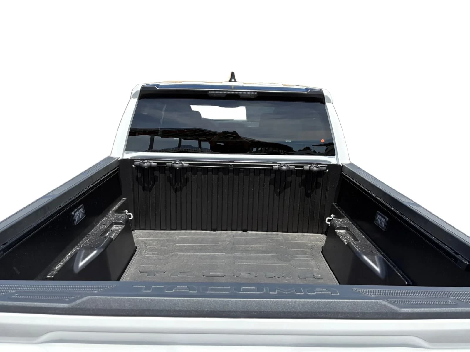 Toyota Tacoma 4WD SR5 Double Cab 5' Bed AT (Natl) 2026 — side view