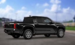 Toyota Tacoma 4WD SR5 Double Cab 5' Bed AT (Natl) 2026 — side view