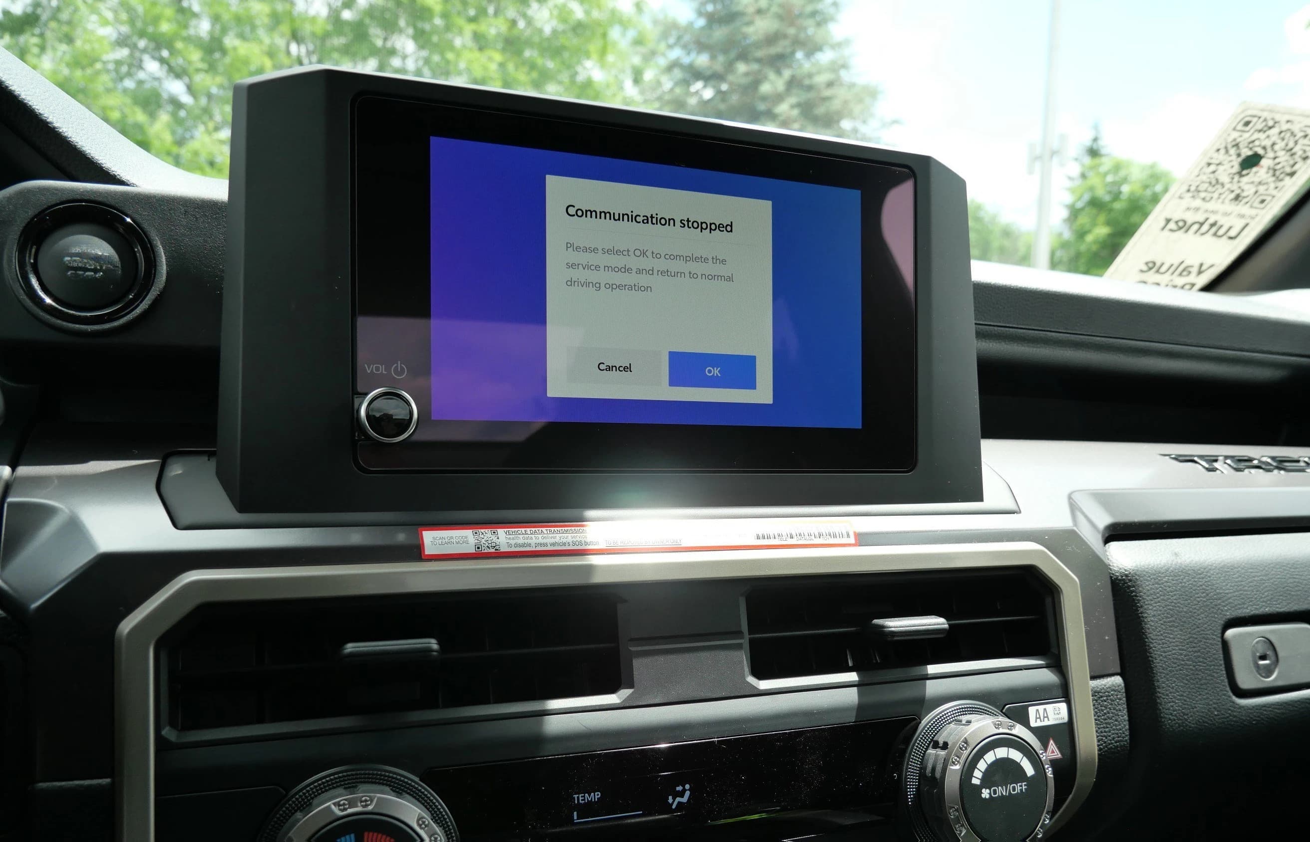 Toyota Tacoma 2WD SR5 XtraCab 6' Bed AT (Natl) 2026 — side view