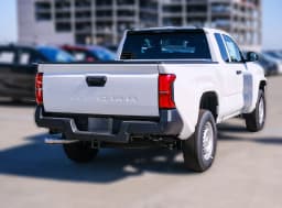 Toyota Tacoma 2WD SR XtraCab 6' Bed AT (Natl) 2026 — side view