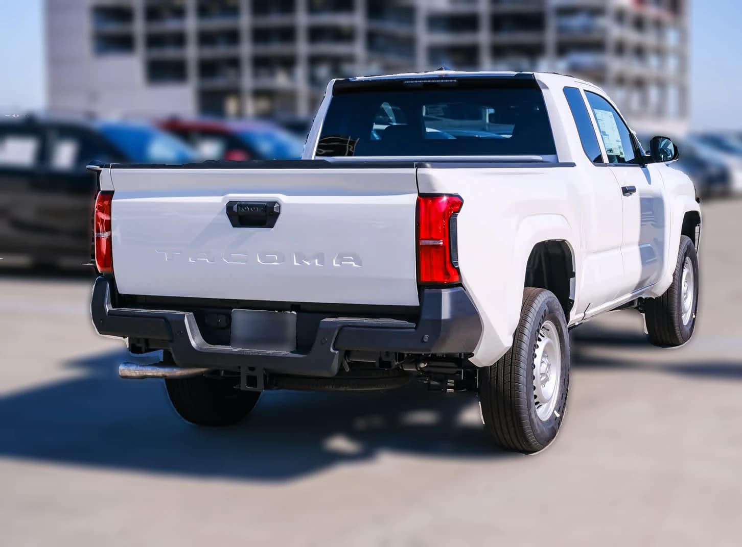 Toyota Tacoma 2WD SR XtraCab 6' Bed AT (Natl) 2026 — side view