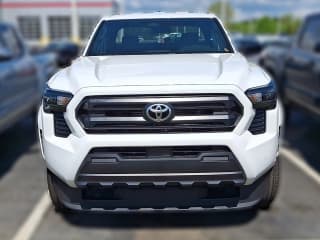 Toyota Tacoma 4WD SR XtraCab 6' Bed AT (GS)