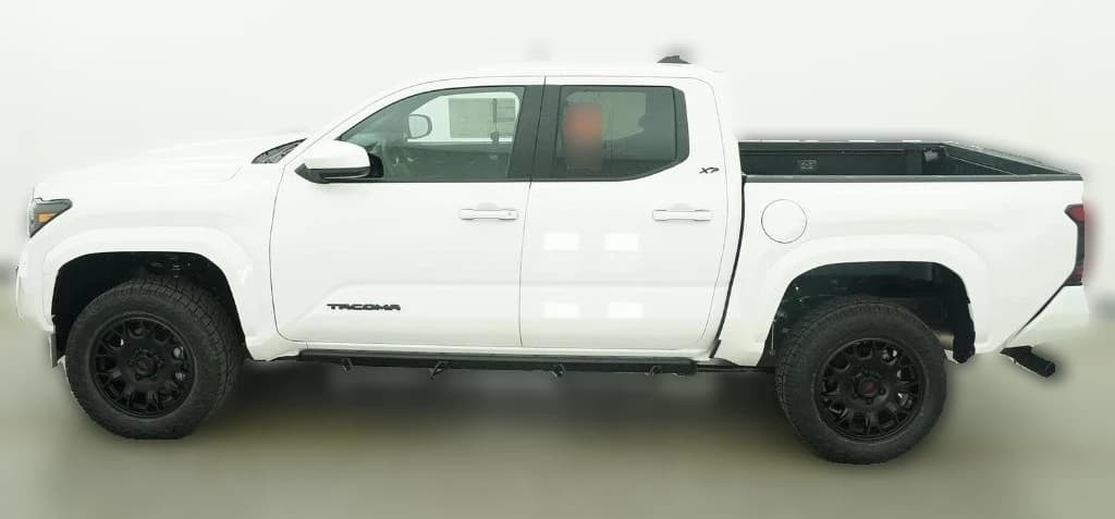 Toyota Tacoma 4WD SR5 Double Cab 5' Bed AT (Natl) 2026 — side view