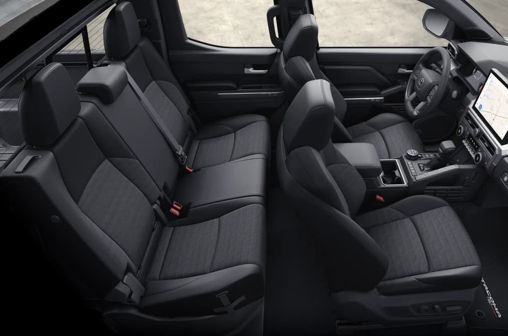 Toyota Tacoma 4WD TRD Off Road Double Cab 5' Bed AT (Natl) 2026 — side view