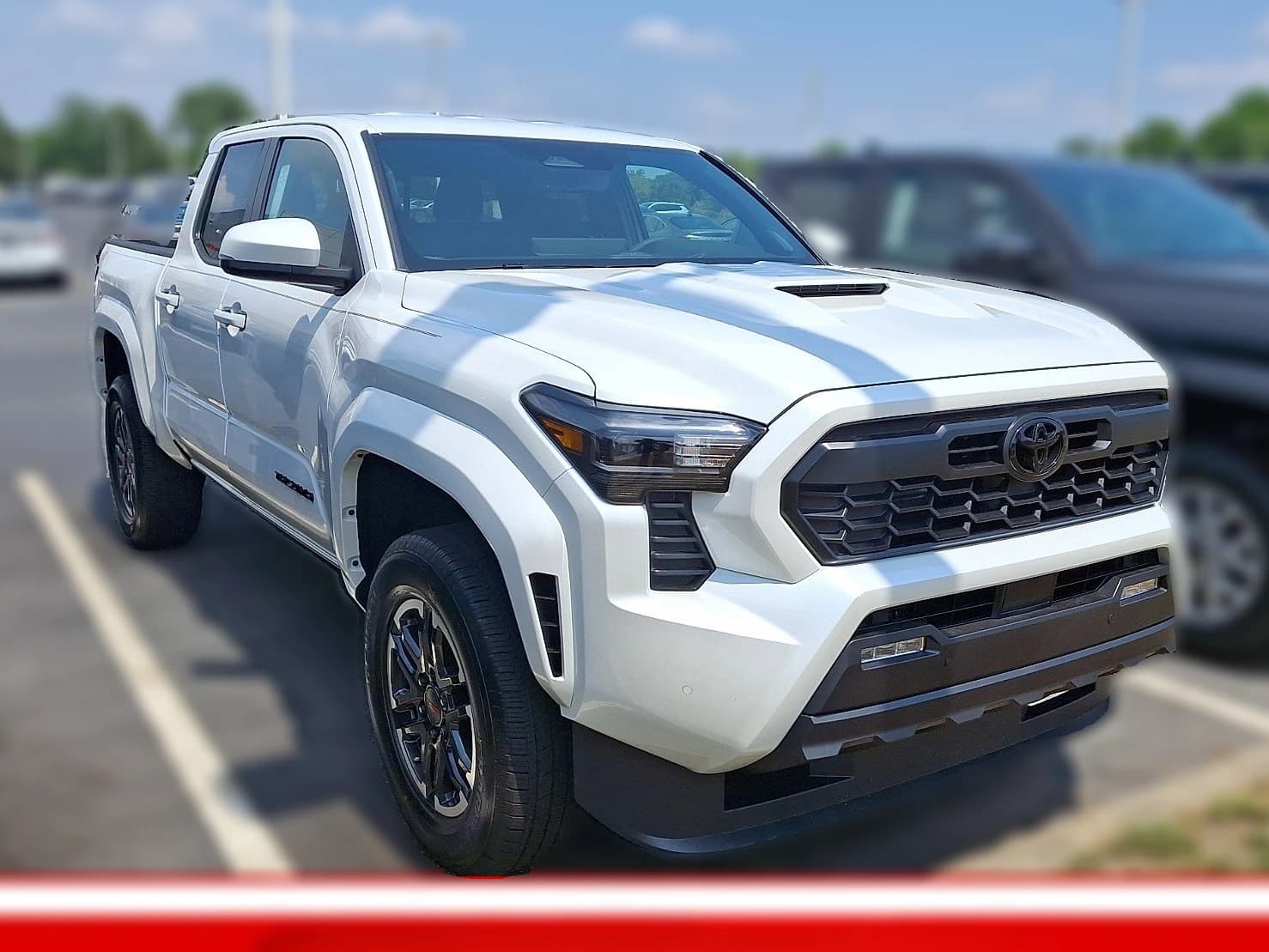 Toyota Tacoma 4WD TRD Sport Double Cab 6' Bed AT (Natl) 2026 — side view