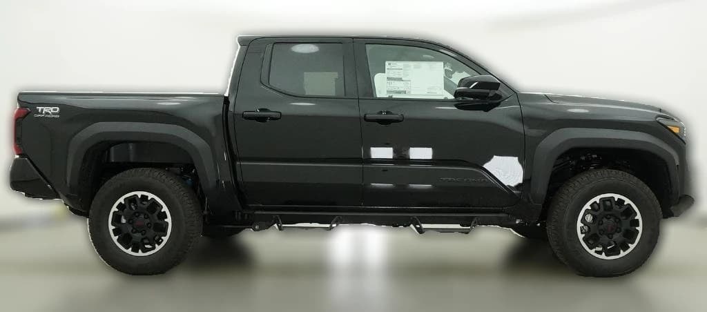 Toyota Tacoma 4WD TRD Off Road Double Cab 5' Bed AT (Natl) 2026 — side view