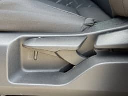 Toyota Tacoma 4WD SR5 Double Cab 5' Bed AT (Natl) 2026 — side view