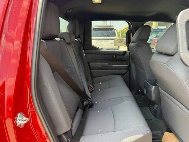 Toyota Tacoma 4WD SR5 Double Cab 5' Bed AT (Natl) 2026 — side view