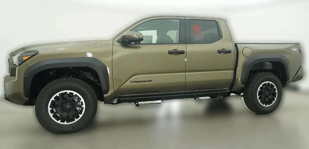 Toyota Tacoma 4WD TRD Off Road Double Cab 5' Bed AT (Natl) 2026 — side view