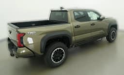 Toyota Tacoma 4WD TRD Off Road Double Cab 5' Bed AT (Natl) 2026 — side view