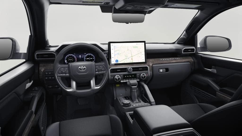 Toyota Tacoma 4WD Limited Double Cab 5' Bed AT (Natl) 2026 — side view