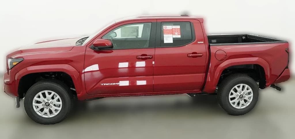 Toyota Tacoma 4WD SR5 Double Cab 5' Bed AT (Natl) 2026 — side view