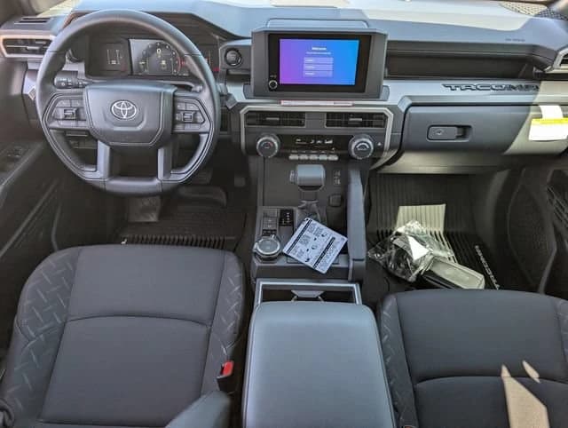Toyota Tacoma 4WD SR5 Double Cab 5' Bed AT (Natl) 2026 — side view